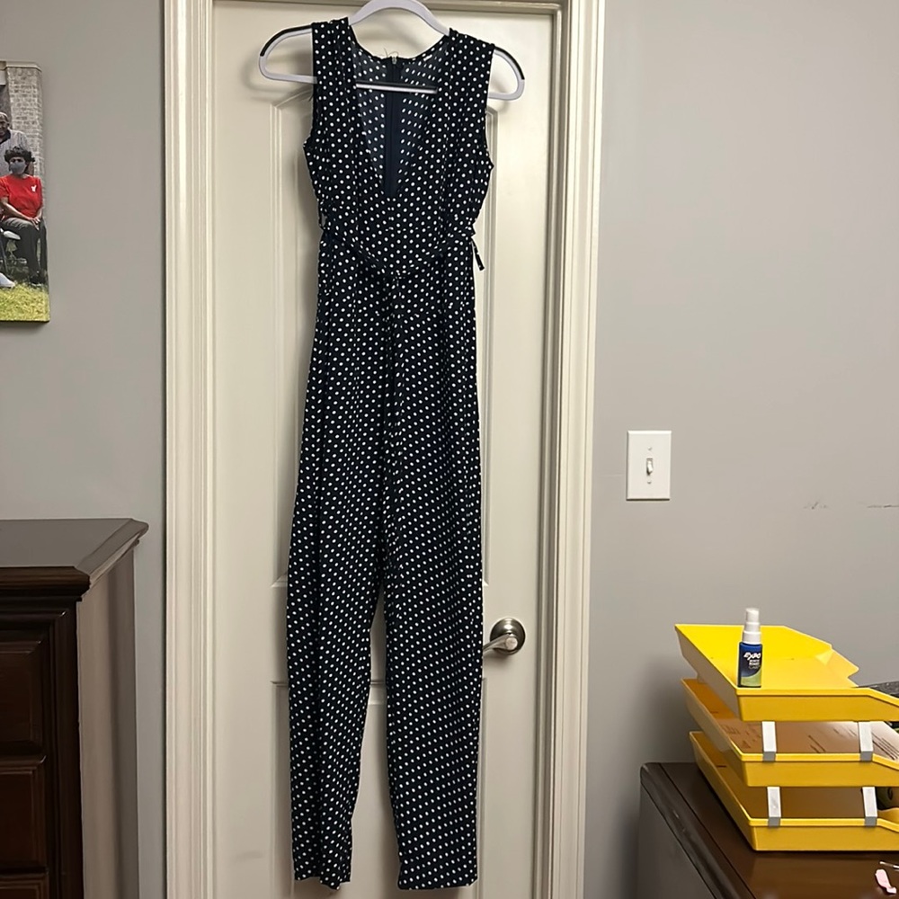 Polka dot jumper size xl blue and white